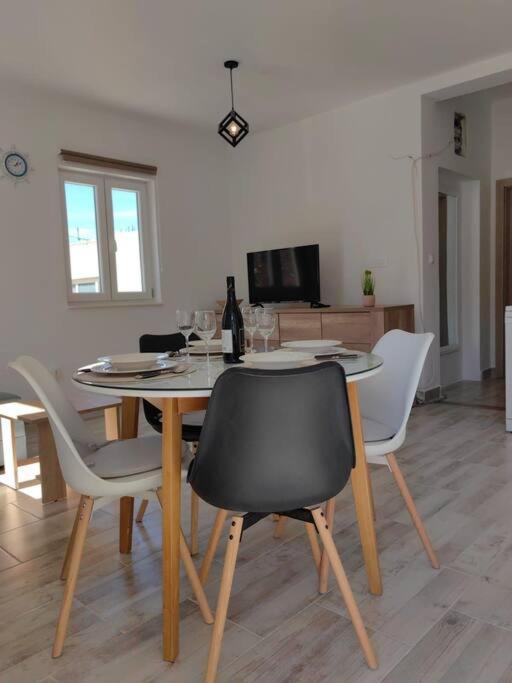 Apartment Marija, New 1Bd Apt With Free Parking Split Kültér fotó